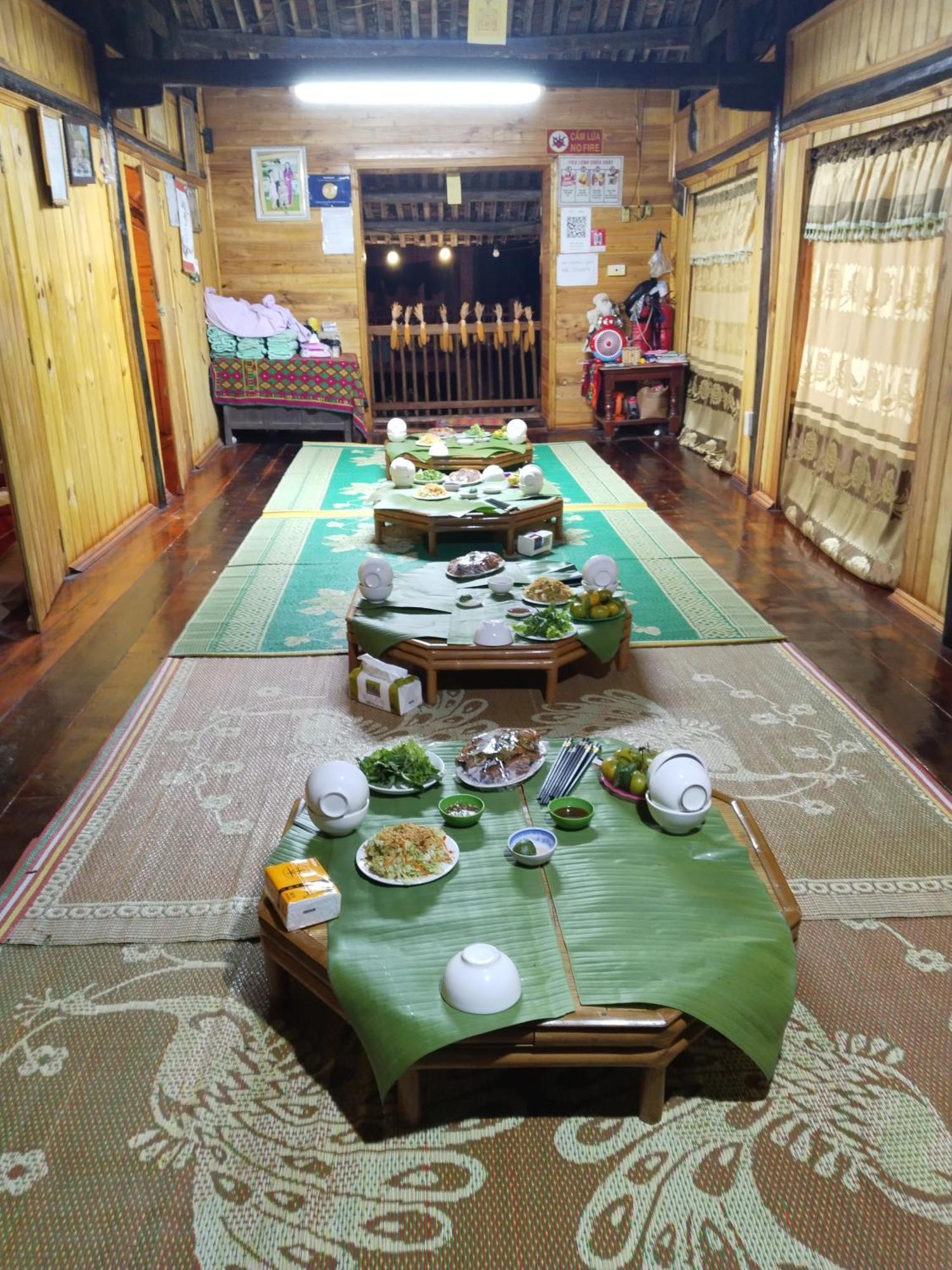 Trieu Chuong Homestay Као Банг Екстериор снимка