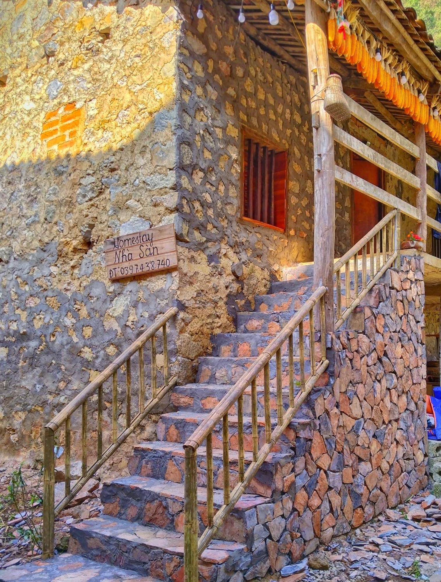 Trieu Chuong Homestay Као Банг Екстериор снимка