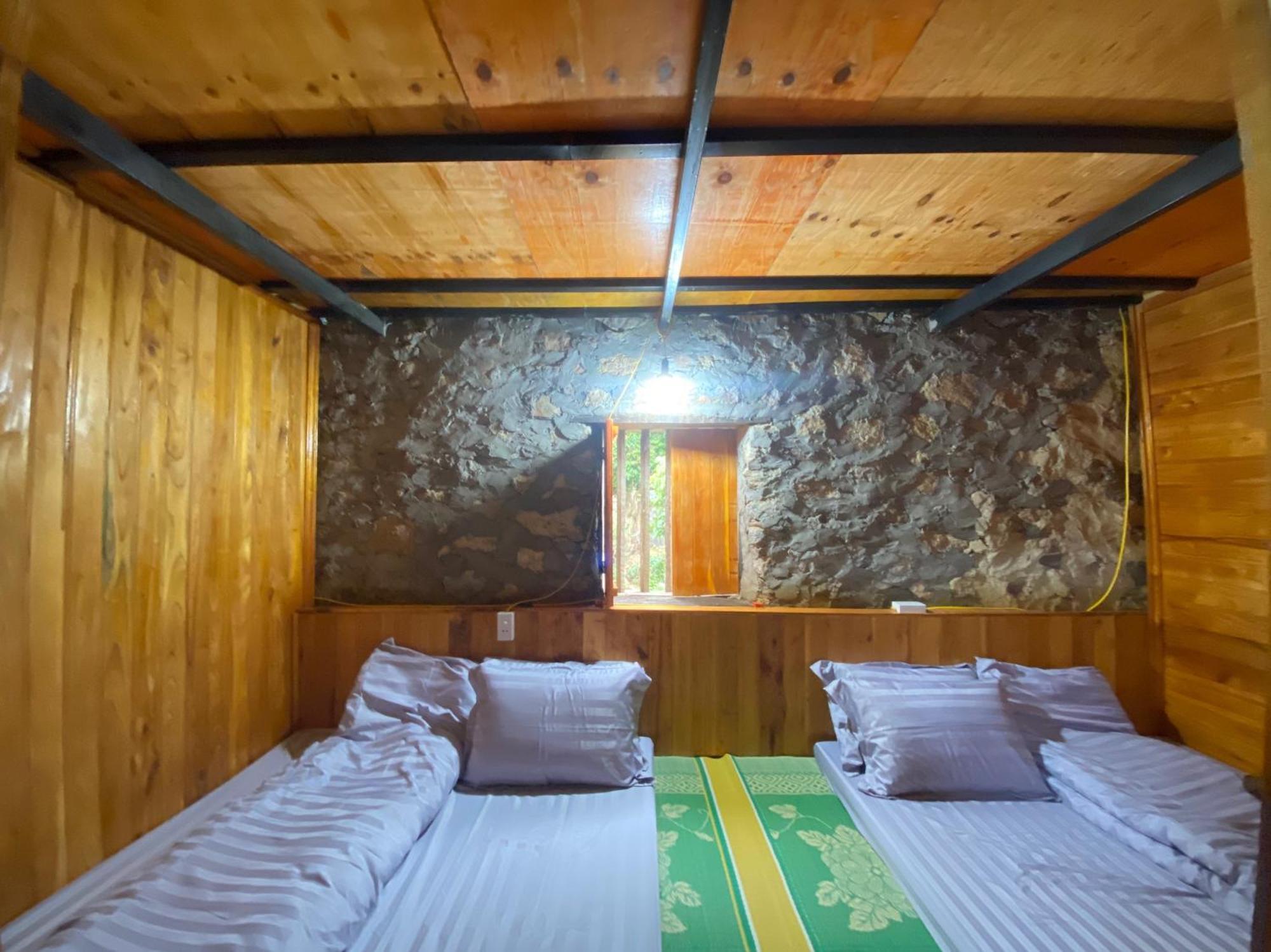 Trieu Chuong Homestay Као Банг Екстериор снимка