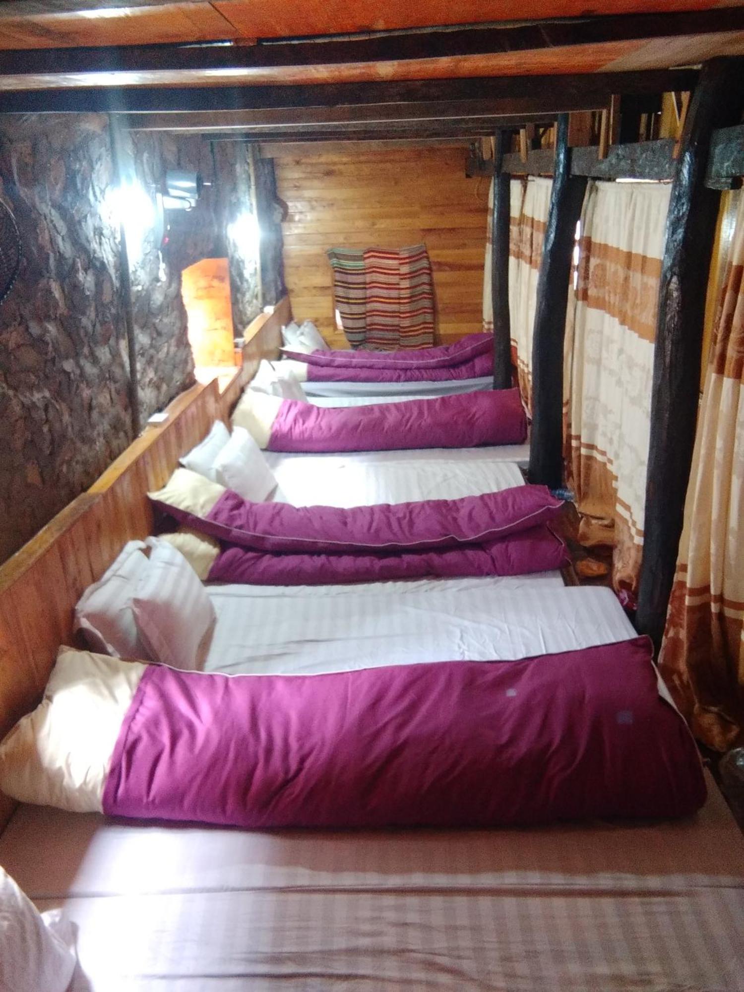 Trieu Chuong Homestay Као Банг Екстериор снимка
